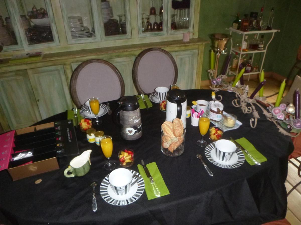 Le Domaine De La Lézardière B&B Espiet Esterno foto