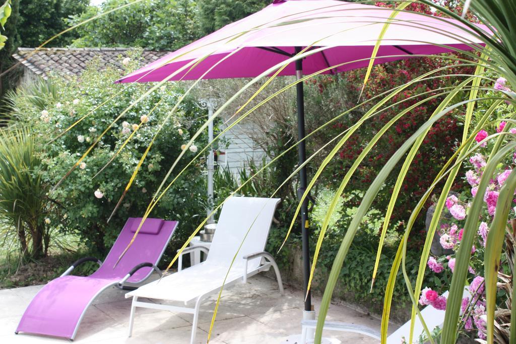 Le Domaine De La Lézardière B&B Espiet Esterno foto
