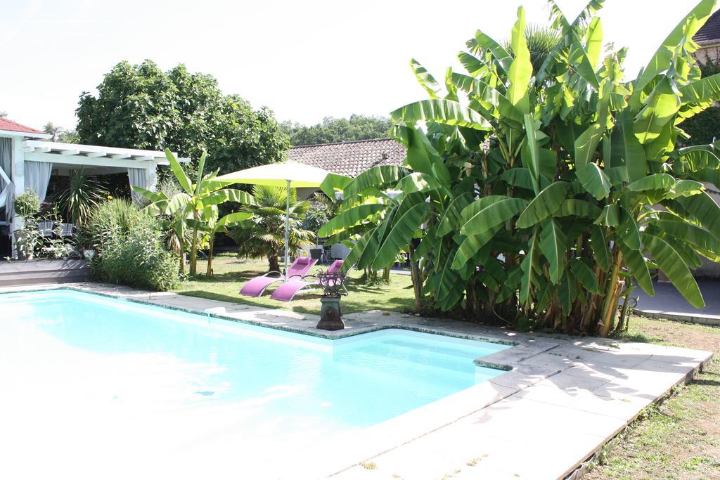 Le Domaine De La Lézardière B&B Espiet Esterno foto